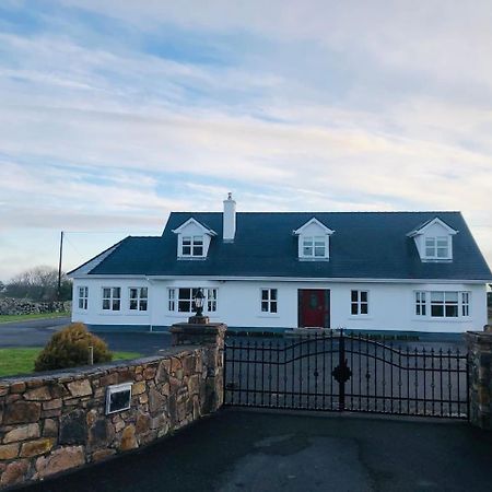 Connemara. 3 Bedroom, 8 Bed, Holiday Home Galway Exterior foto